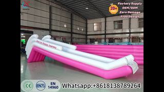 Divertimento di lusso con scivolo gonfiabile rosa per yacht