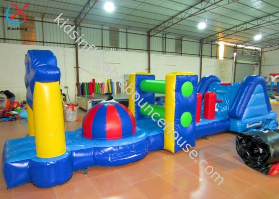 Giochi d'acqua gonfiabili personalizzati Giochi di sport gonfiabili su un campo di ostacoli galleggianti