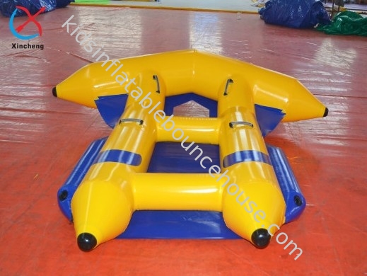 Fabbrica Pesce volante gonfiabile Giochi d'acqua Barca gonfiabile Banana Acqua doppia slitta