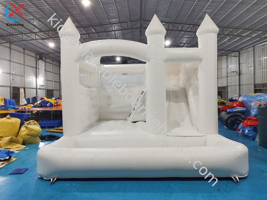 ODM/OEM Castello gonfiabile bianco da matrimonio con scivolo per la festa di nozze