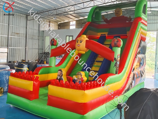Slide gonfiabili Parco LEGO Slide gonfiabili castello per bambini