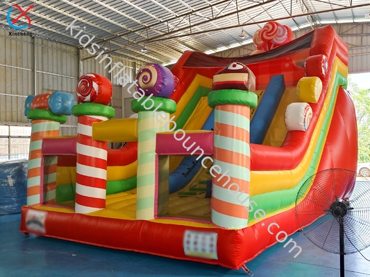 Slide gonfiabili personalizzati dolci colorati Slide gonfiabili doppi castello