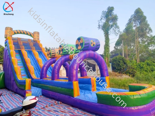 Slide gonfiabile gigante gonfiabile doppio scivoli d'acqua Castello di Long Lane