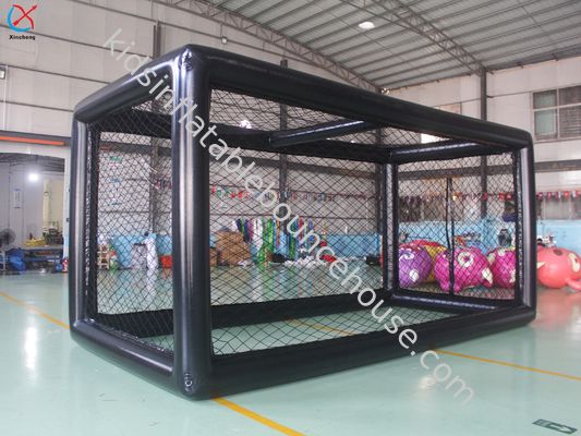 Eventi aziendali all'aperto personalizzati, partita di calcio, arena, giochi sportivi gonfiabili